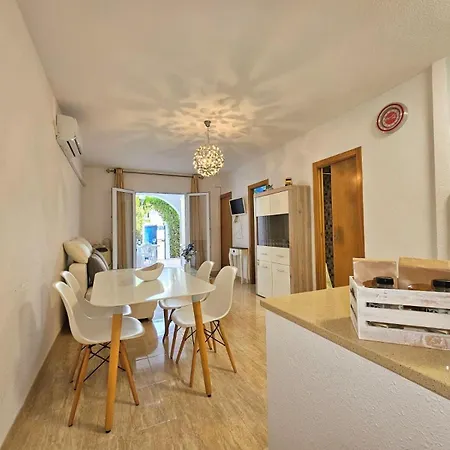 Poblet Nou - En Font Nova, Appartamento *
